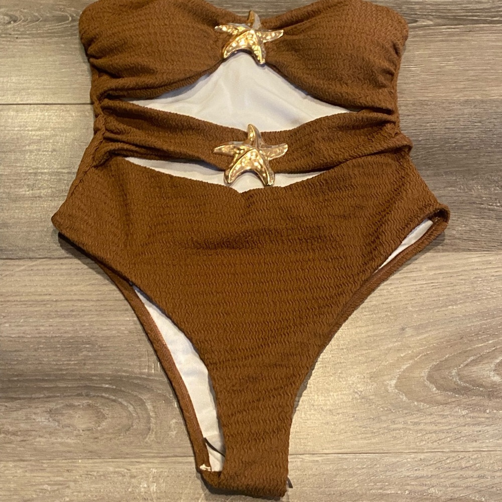 SHEIN Brown Starfish One Piece - Medium NWOT - Picture 2 of 4